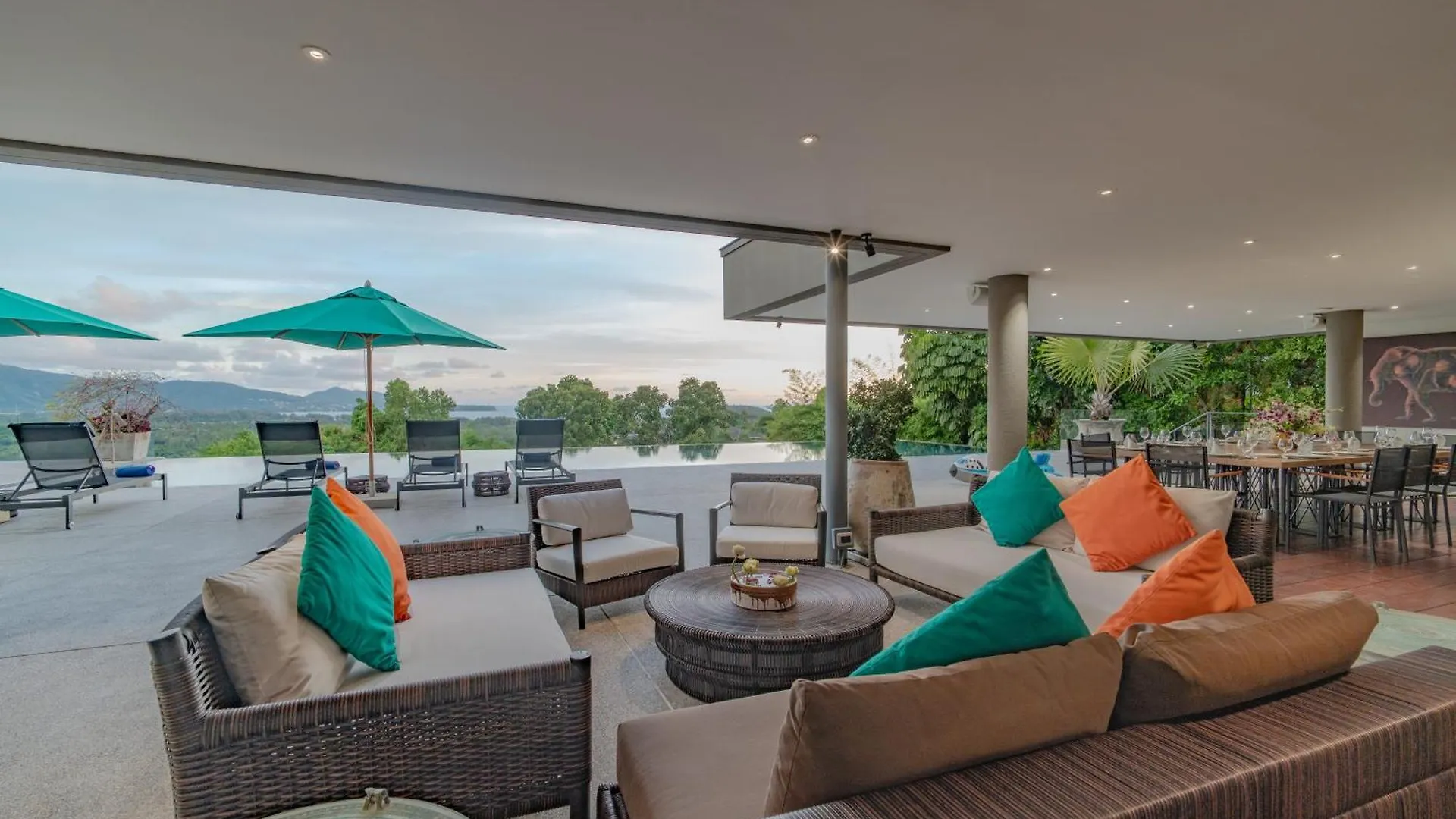 Tropical Castle Phuket By Resava Villa Layan Beach
