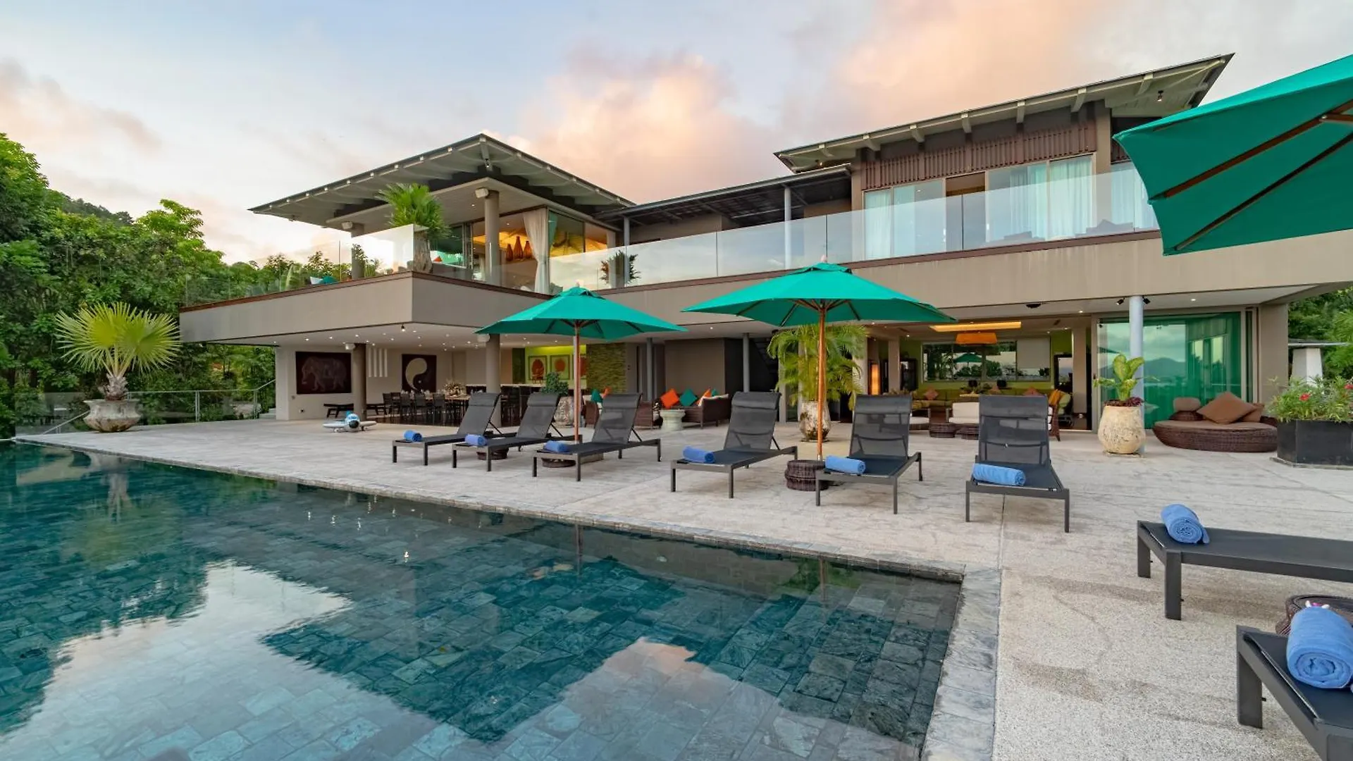 Tropical Castle Phuket By Resava Villa Layan Beach  Thailand