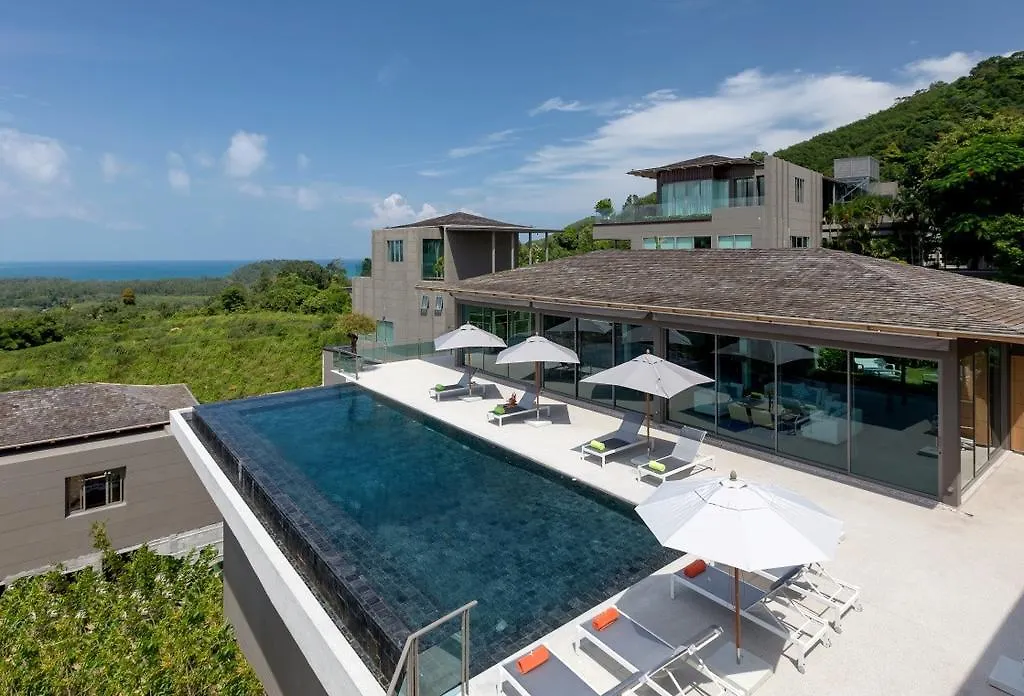 Vila Tropical Castle Phuket By Resava Layan