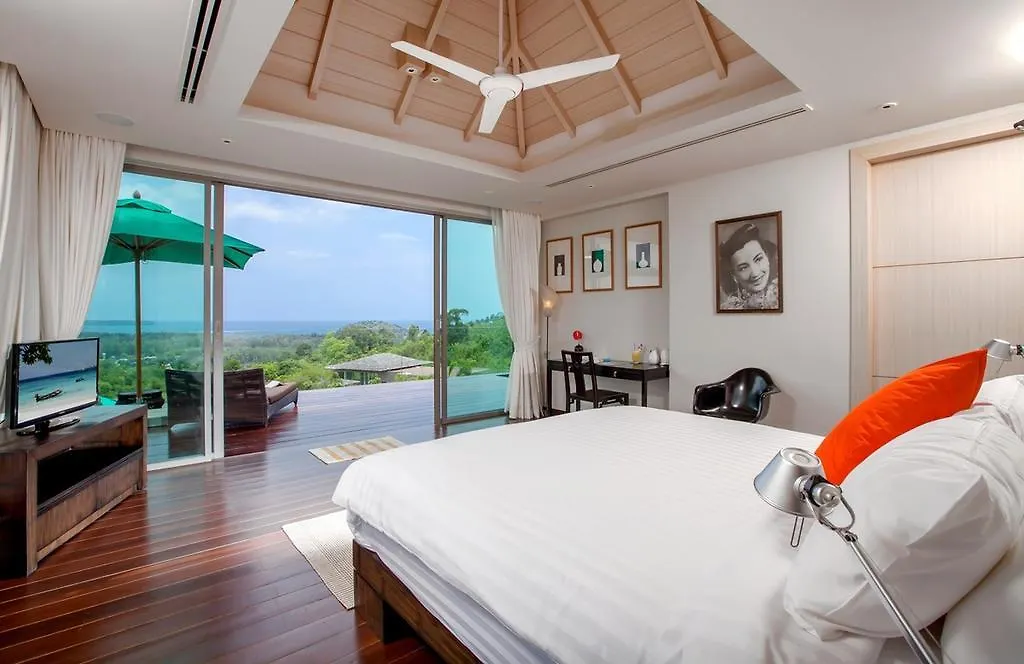 Vila Tropical Castle Phuket By Resava Layan